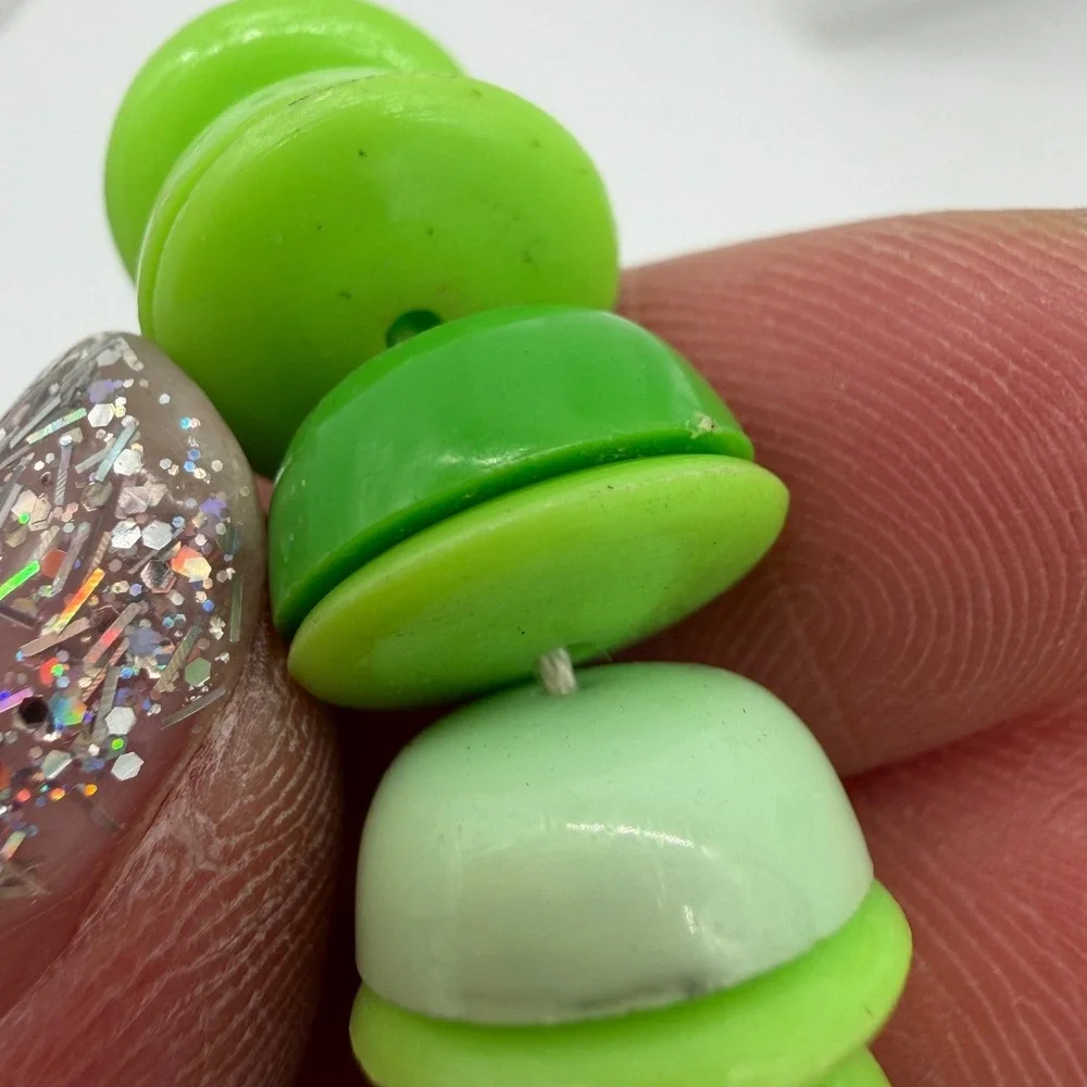 Vintage Lime Green Lucite Beaded Necklace Mod Disc Beads Statement 20 Inch